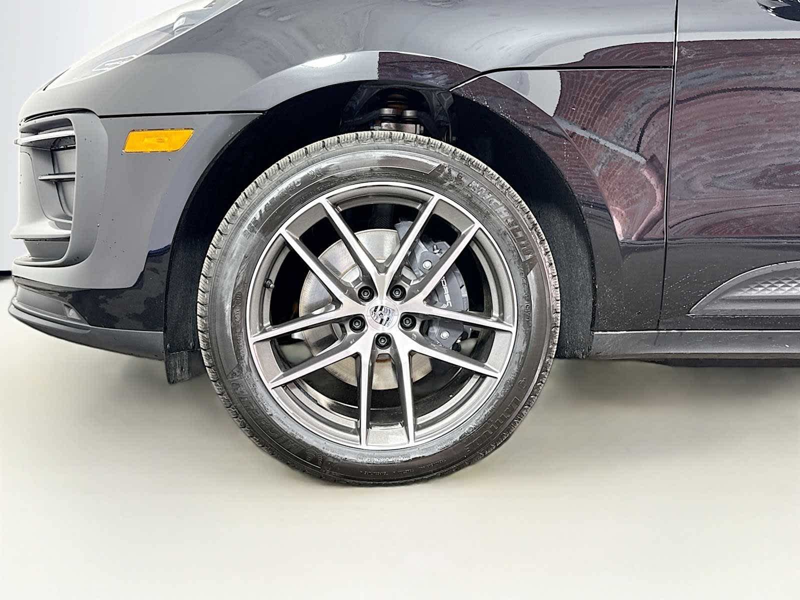 Thumbnail: 2026 Porsche Macan - 24