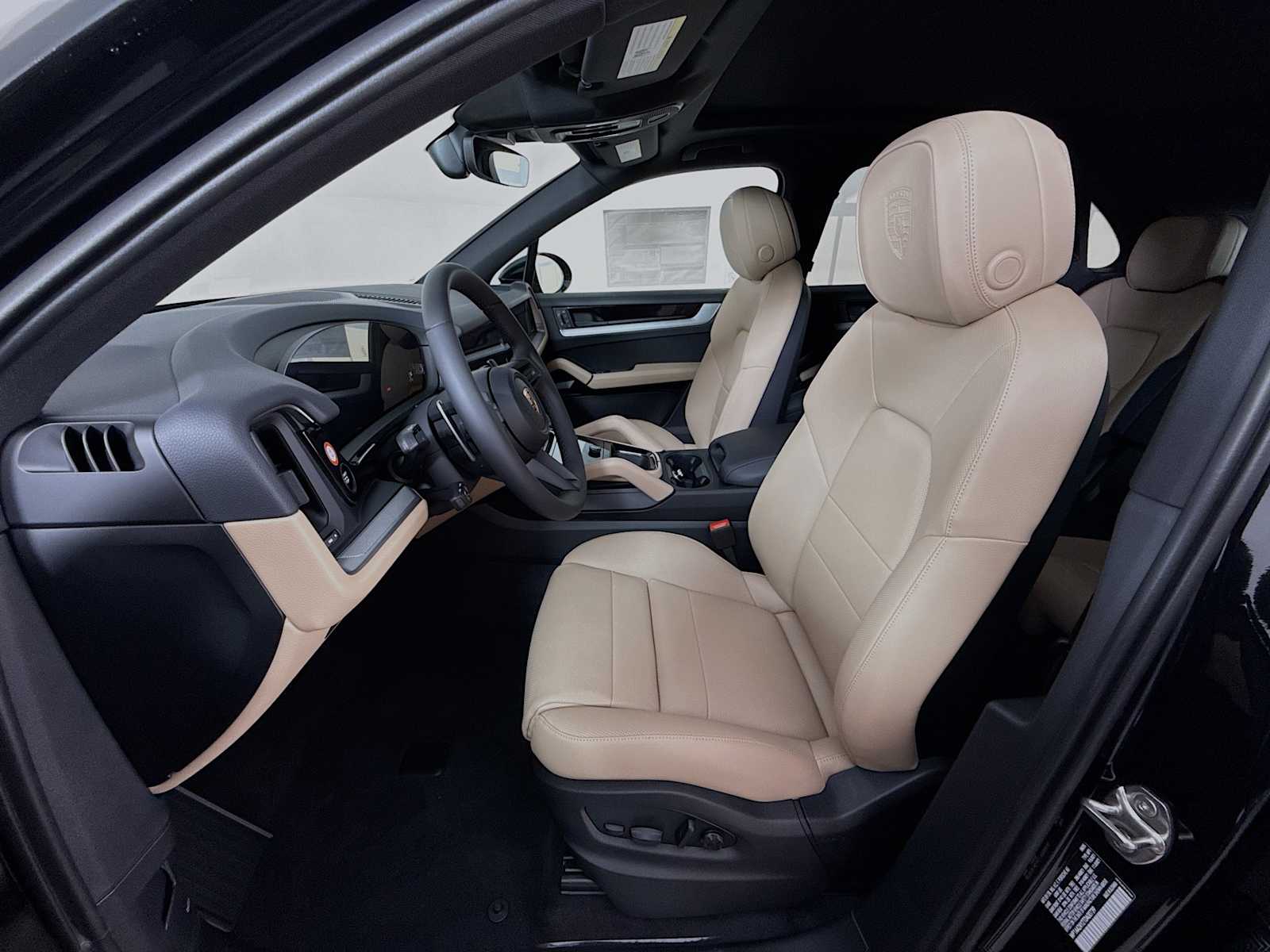 Thumbnail: 2026 Porsche Cayenne - 5