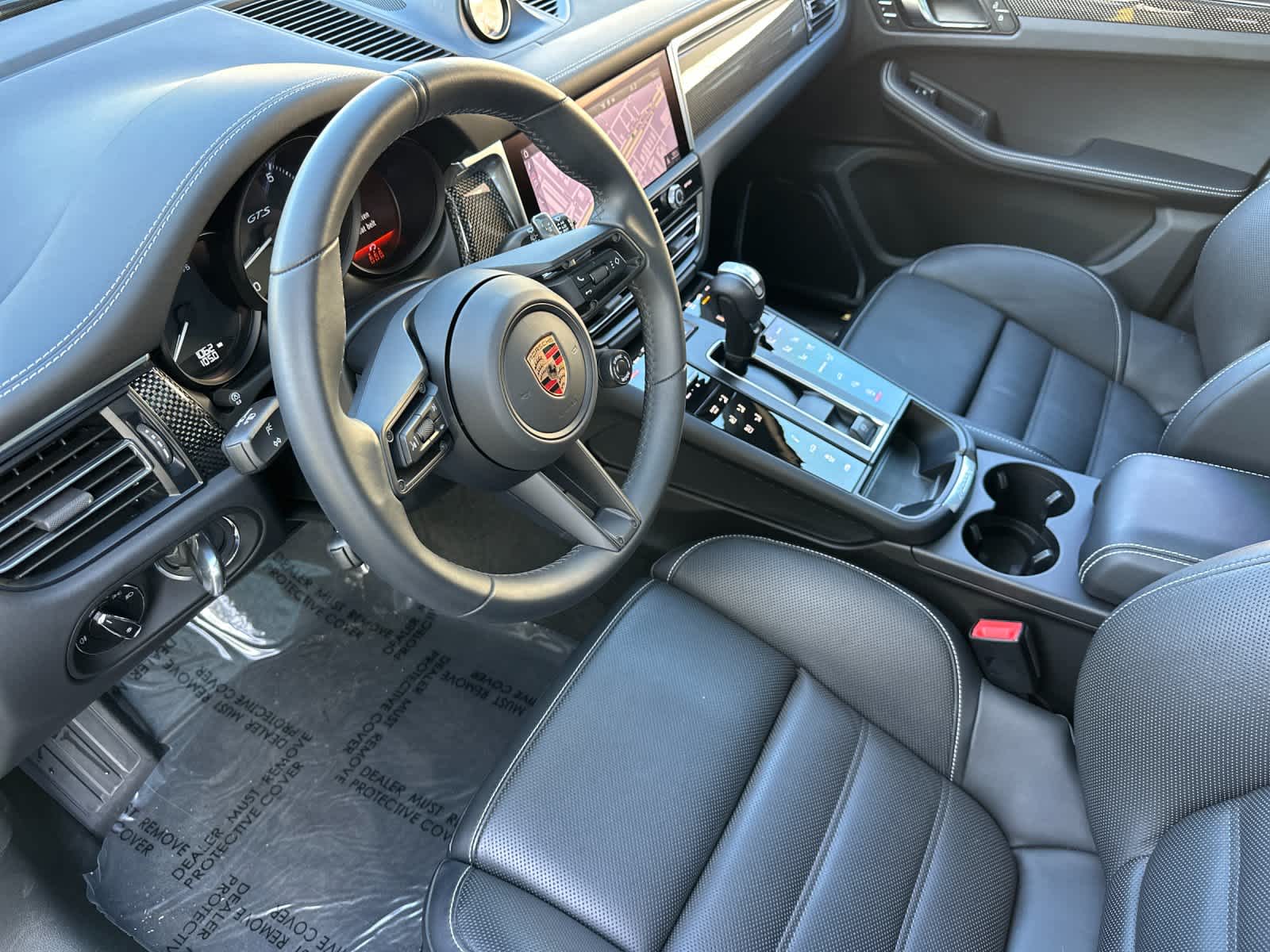 Thumbnail: 2025 Porsche Macan - 4