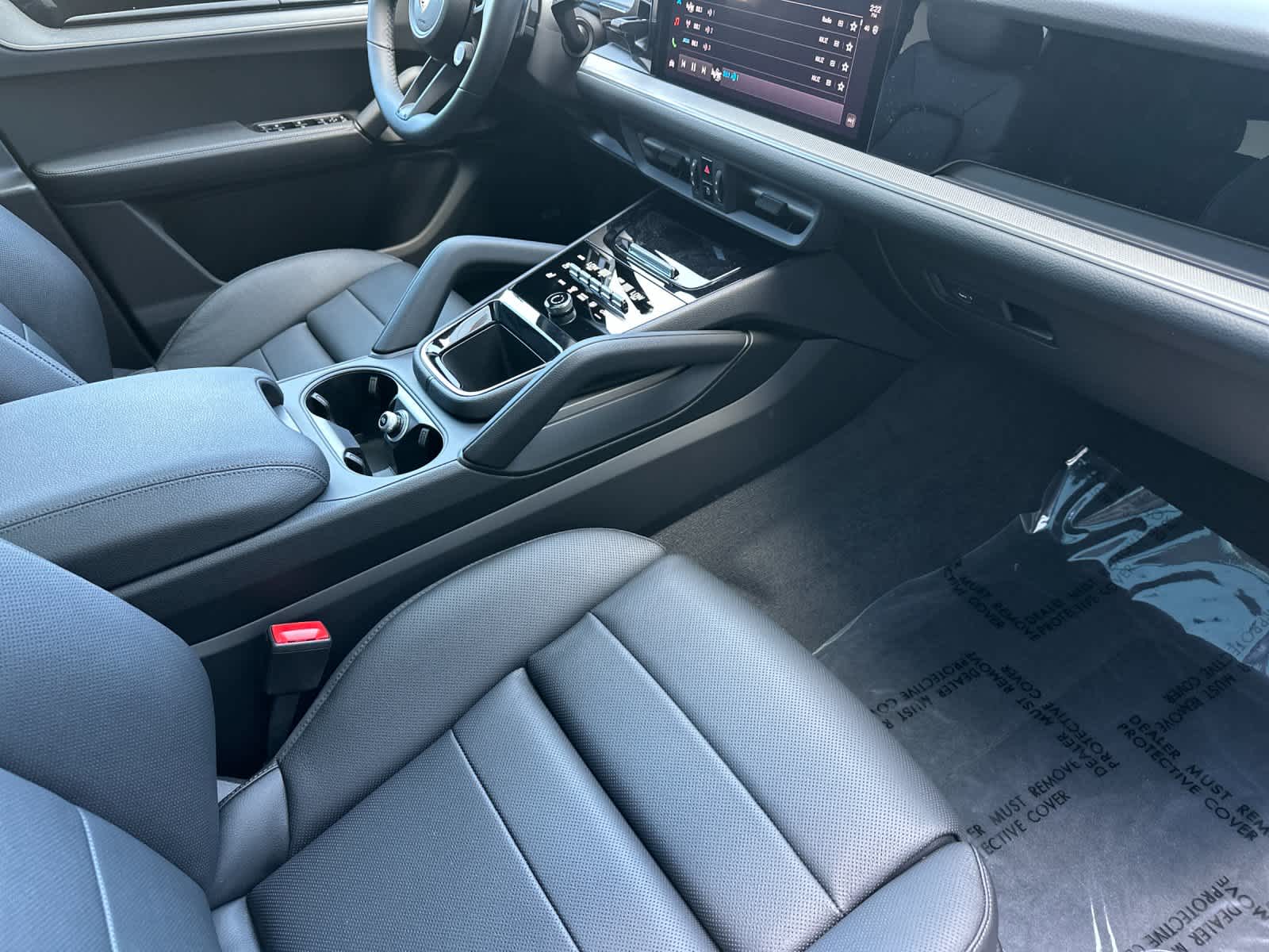 Thumbnail: 2026 Porsche Cayenne - 17