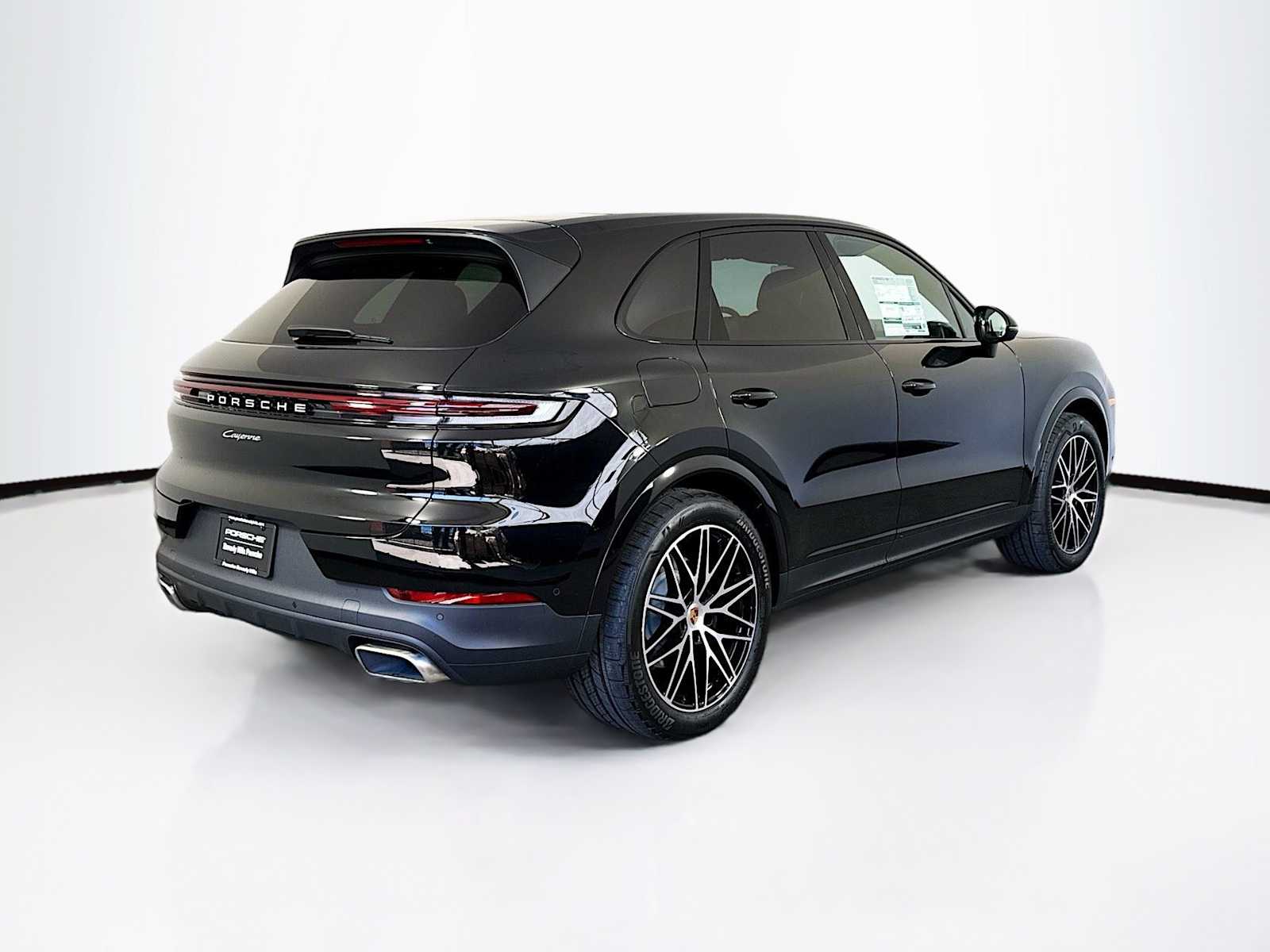 Thumbnail: 2025 Porsche Cayenne - 9
