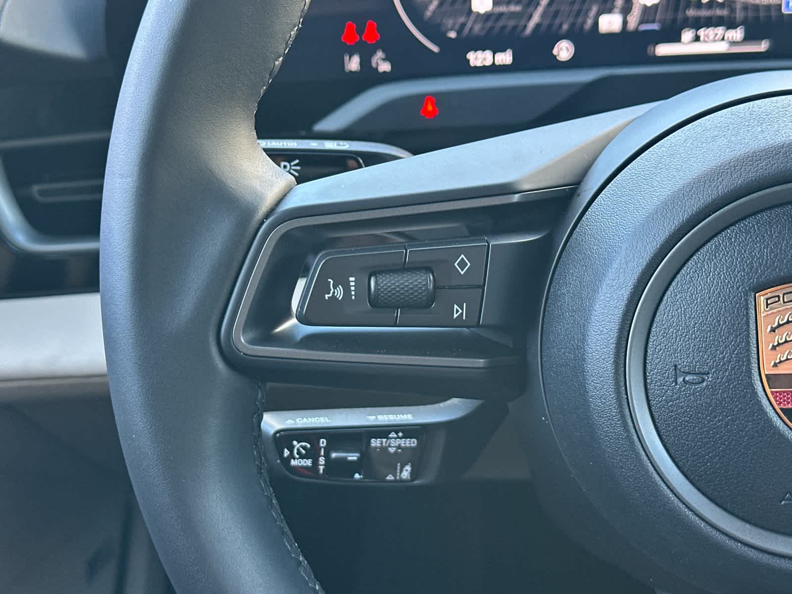 Thumbnail: 2026 Porsche Taycan - 26