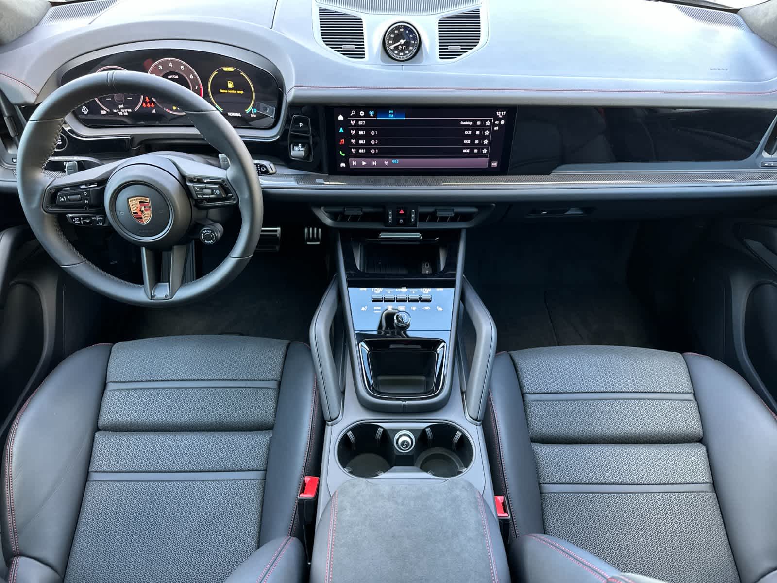 Thumbnail: 2026 Porsche Cayenne - 6