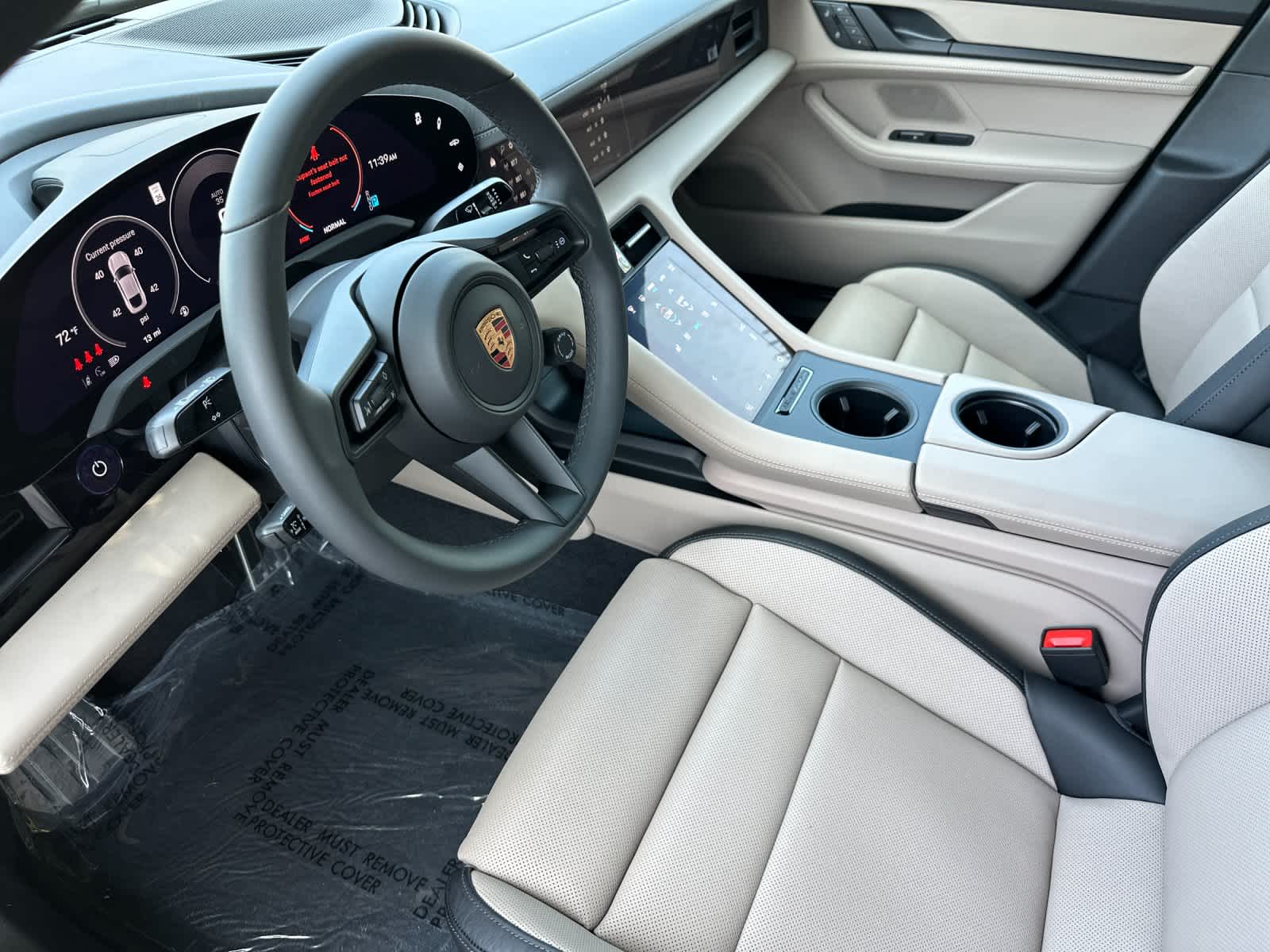 Thumbnail: 2026 Porsche Taycan - 4