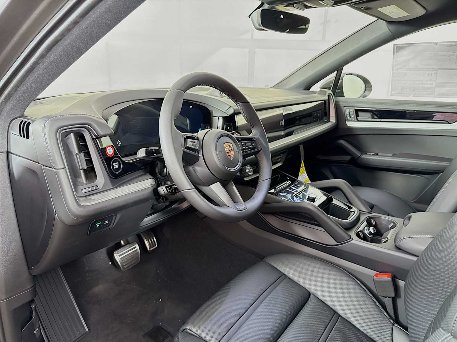 Thumbnail: 2025 Porsche Cayenne - 4