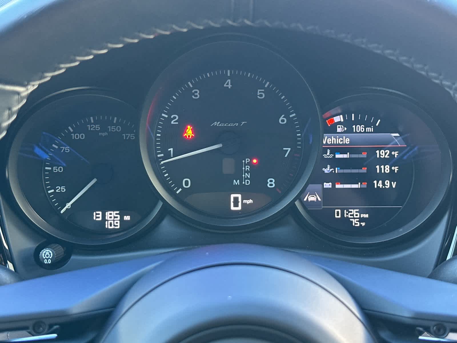 Thumbnail: 2023 Porsche Macan - 28