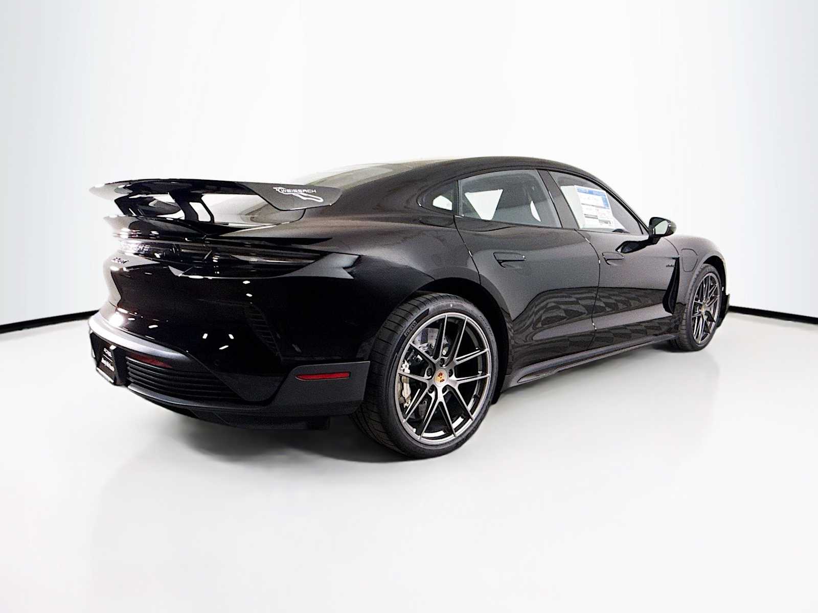 Thumbnail: 2025 Porsche Taycan - 9