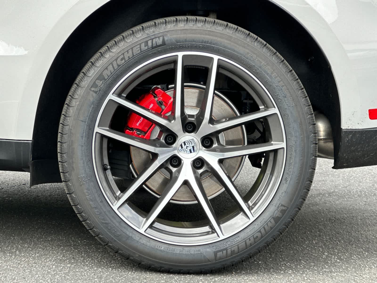 Thumbnail: 2026 Porsche Macan - 31