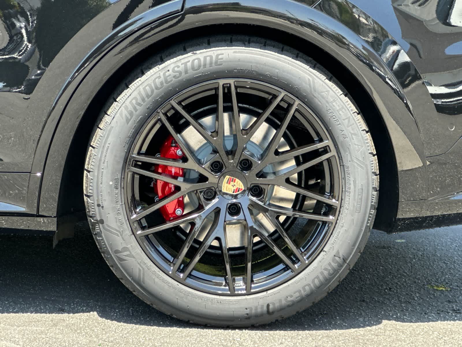 Thumbnail: 2026 Porsche Cayenne - 32