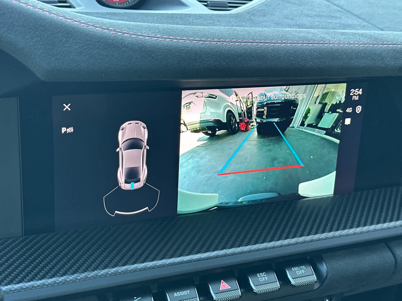 Thumbnail: 2025 Porsche 911 - 17