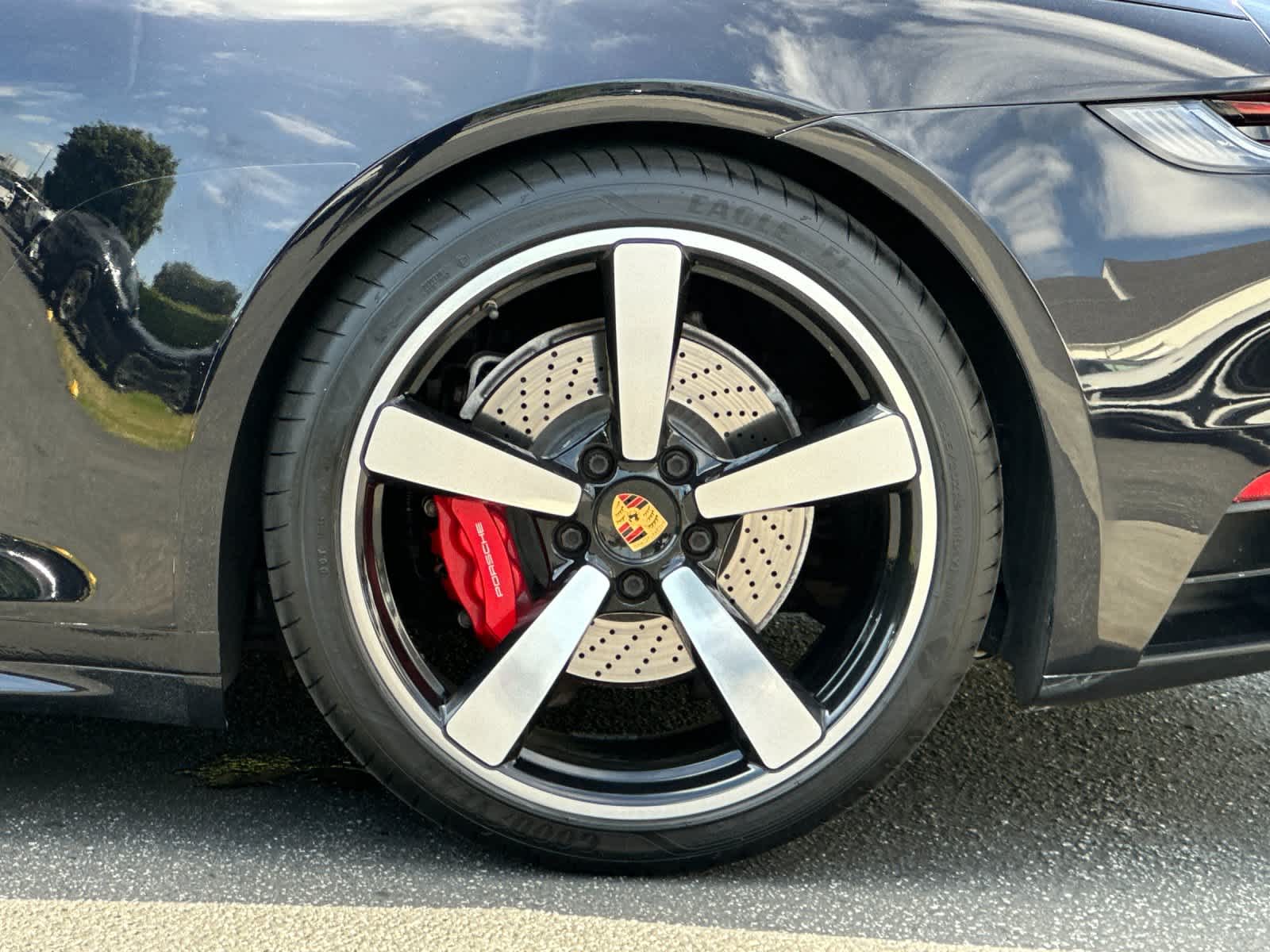 Thumbnail: 2020 Porsche 911 - 27