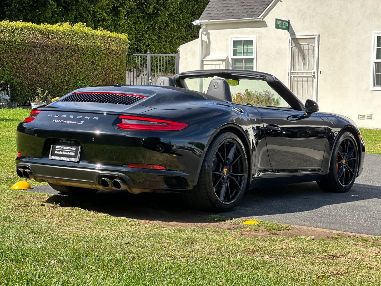 Thumbnail: 2018 Porsche 911 - 6