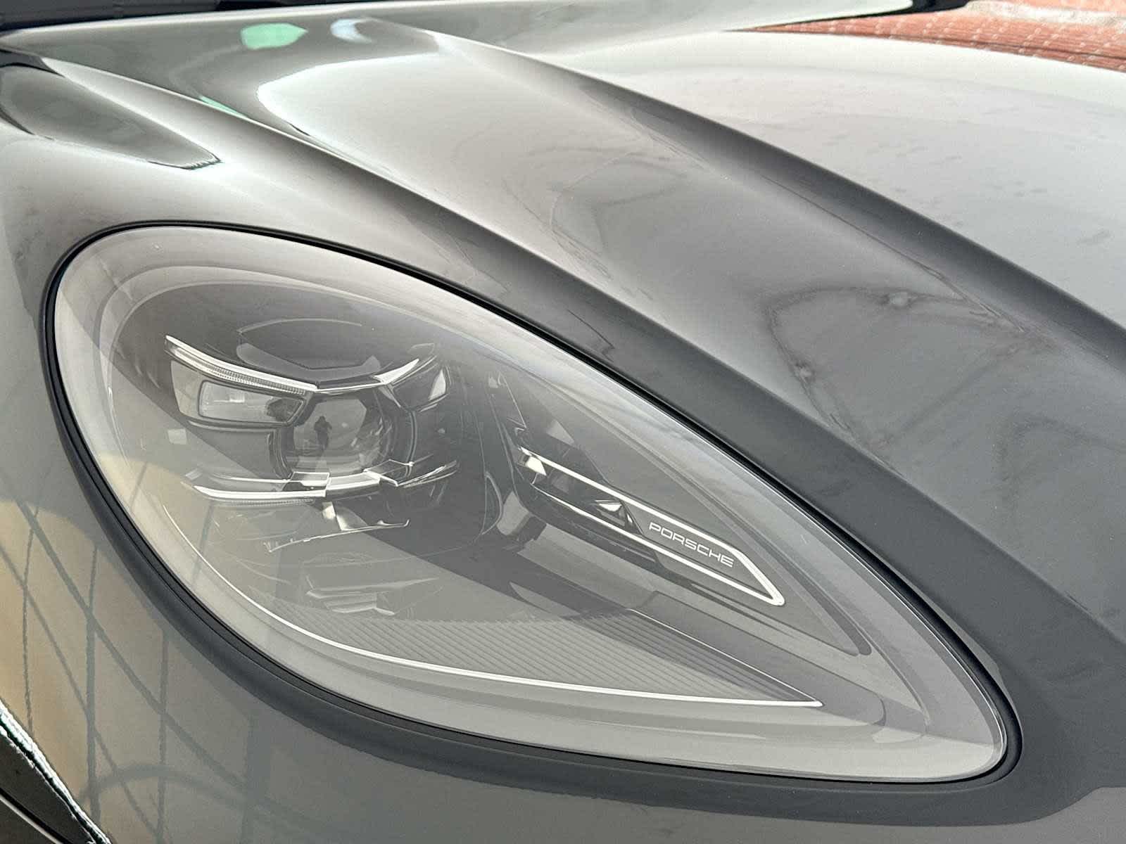 Thumbnail: 2026 Porsche Macan - 28