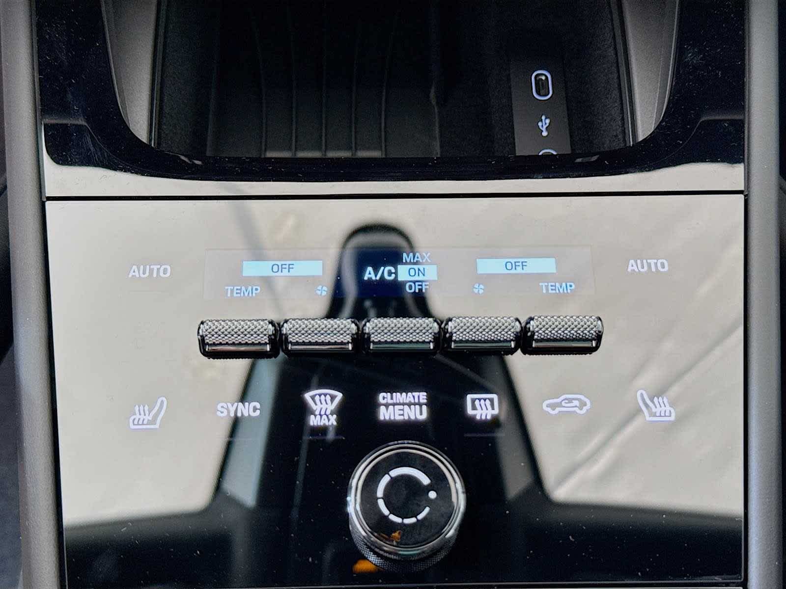 Thumbnail: 2026 Porsche Cayenne - 13