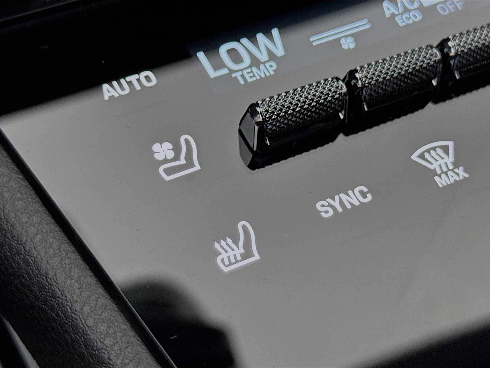 Thumbnail: 2026 Porsche Cayenne - 16