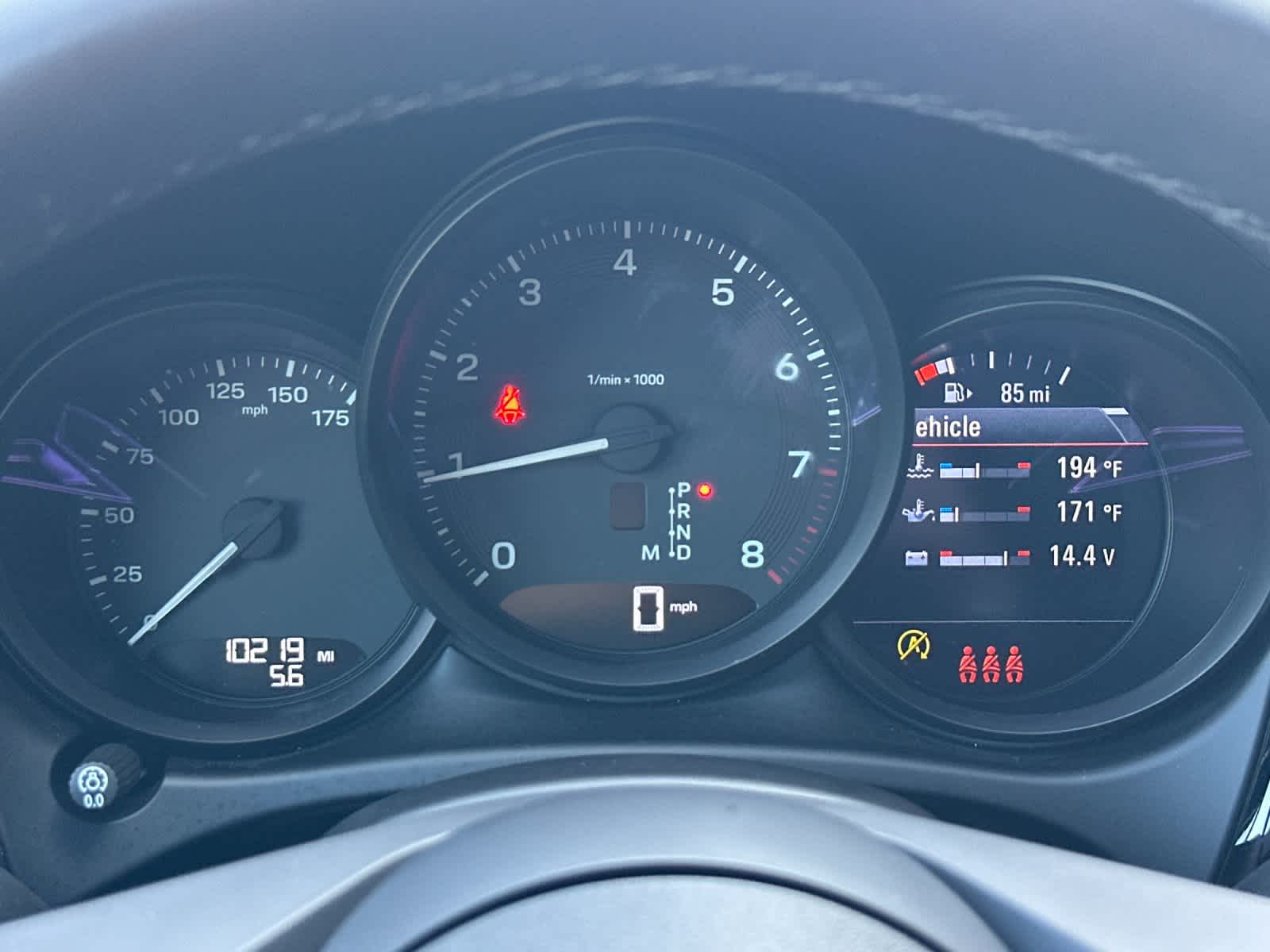 Thumbnail: 2025 Porsche Macan - 28