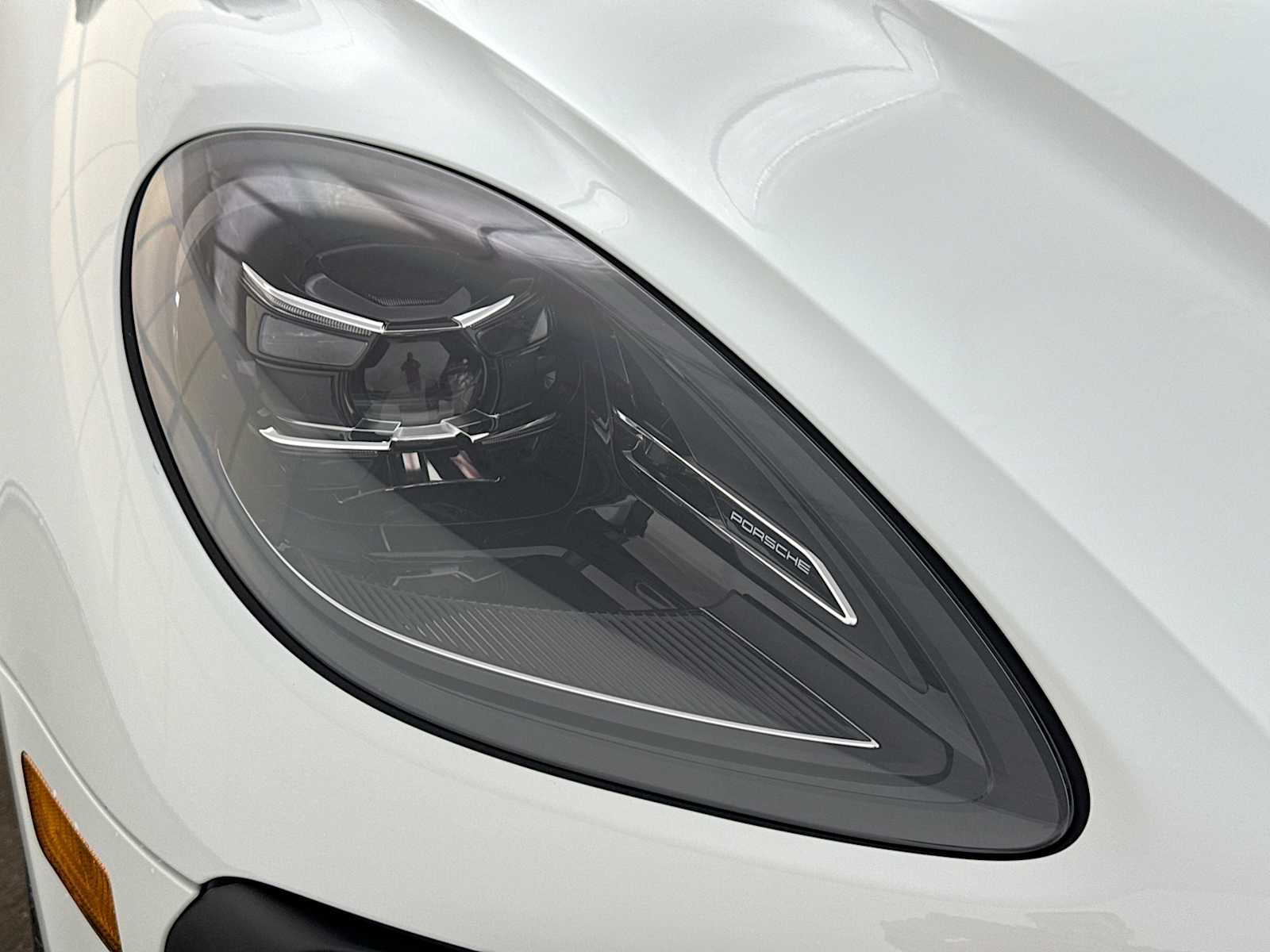 Thumbnail: 2026 Porsche Macan - 28