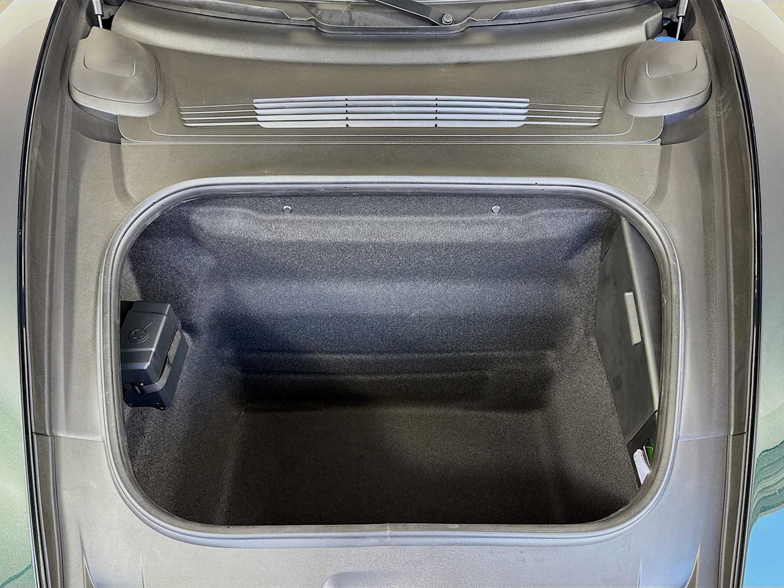 Thumbnail: 2026 Porsche 911 - 23