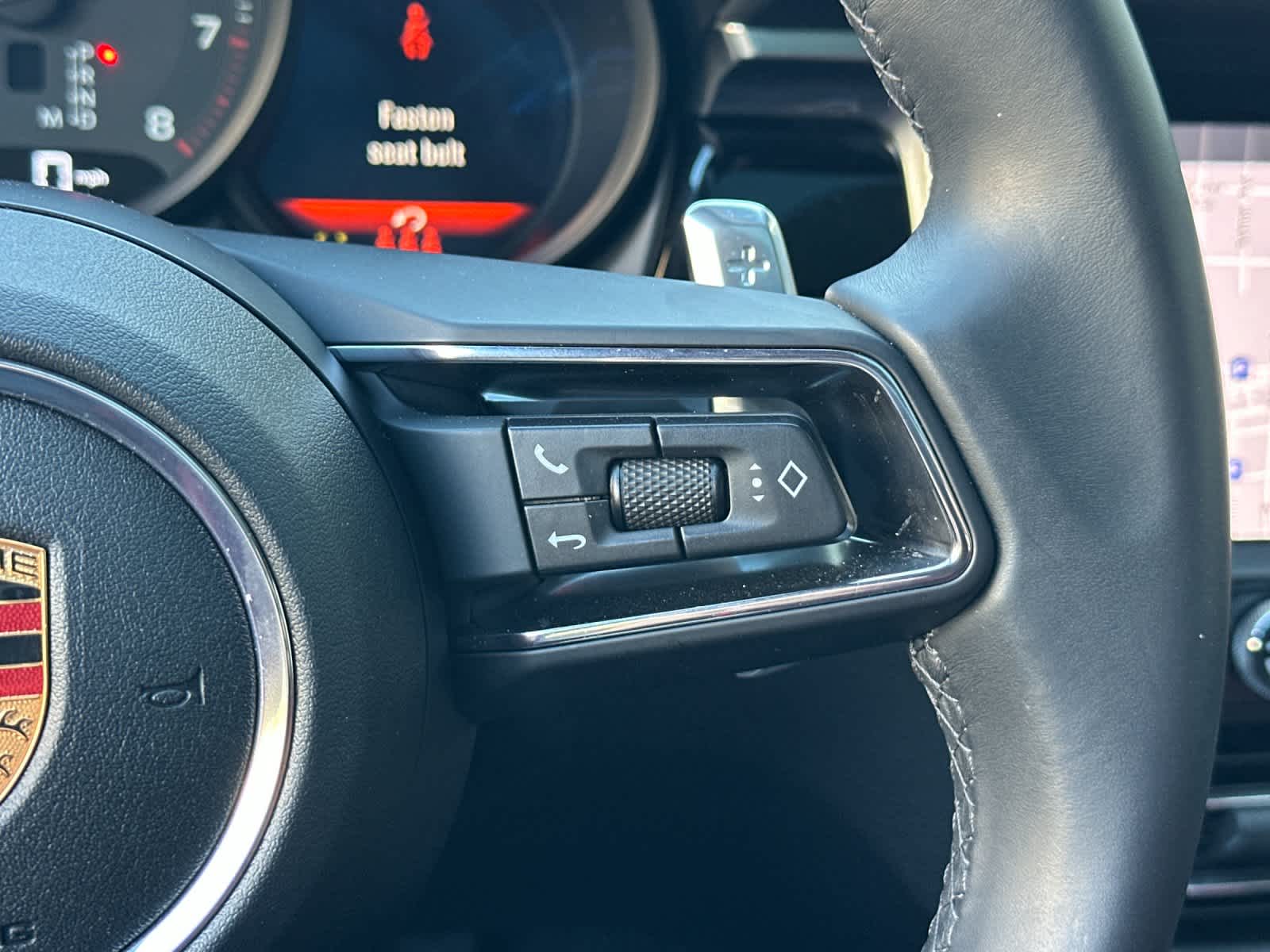 Thumbnail: 2025 Porsche Macan - 28