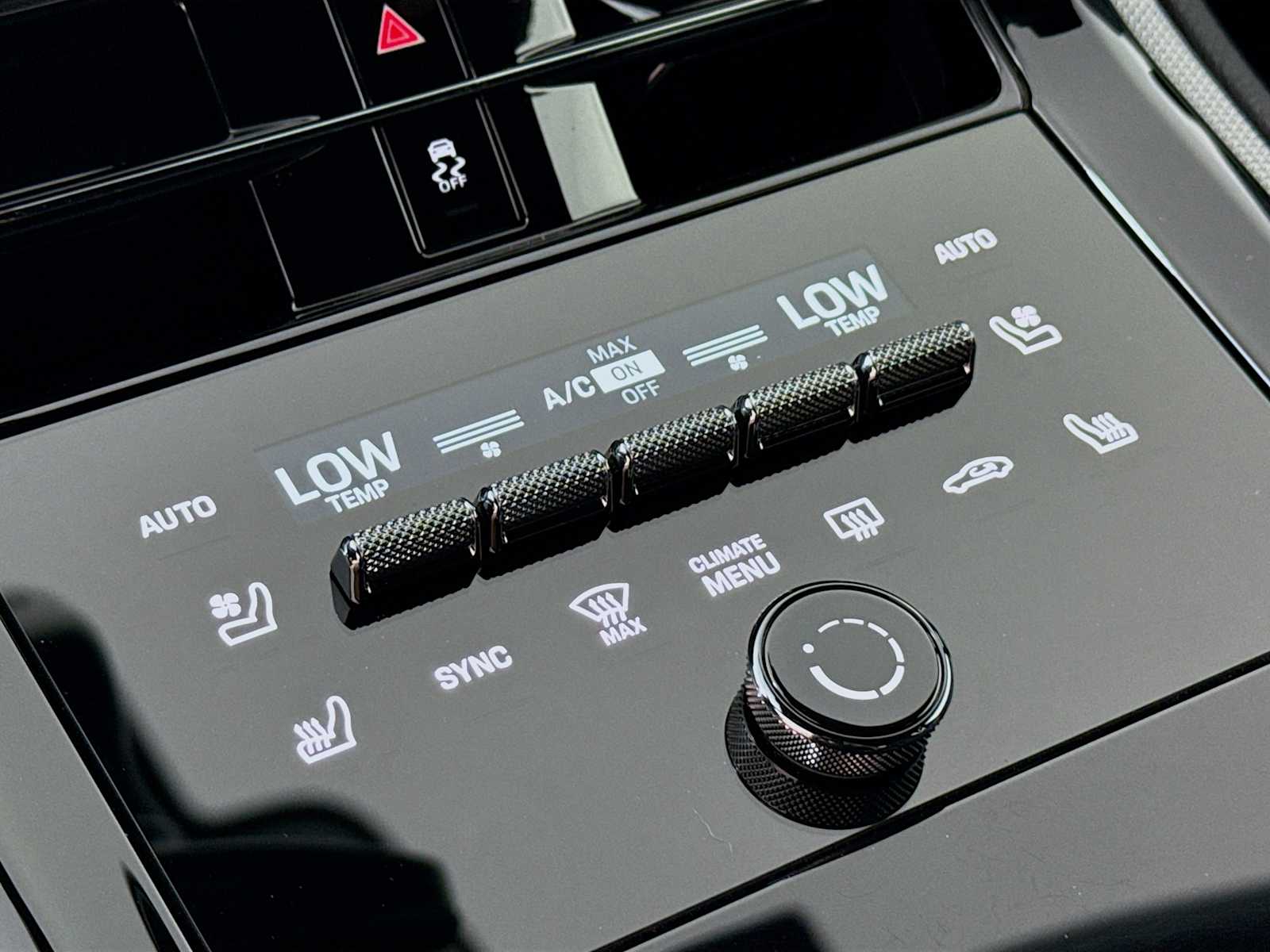 Thumbnail: 2025 Porsche Panamera - 16