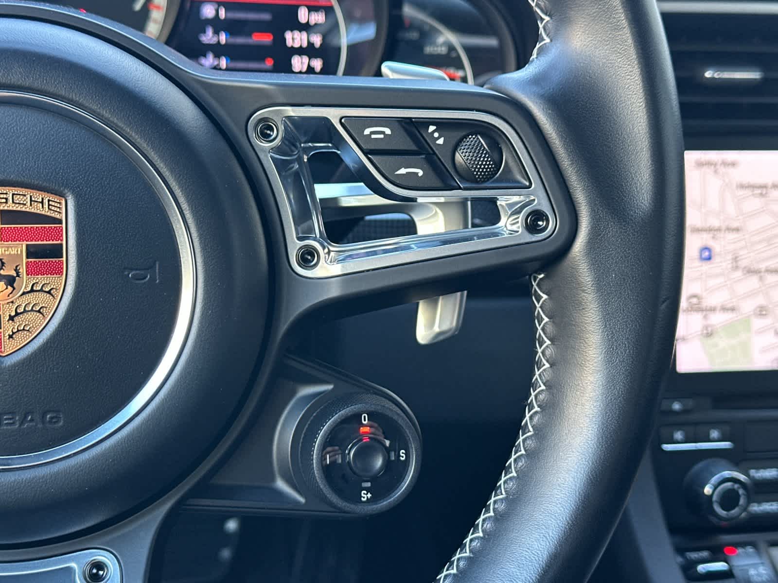 Thumbnail: 2019 Porsche 911 - 24