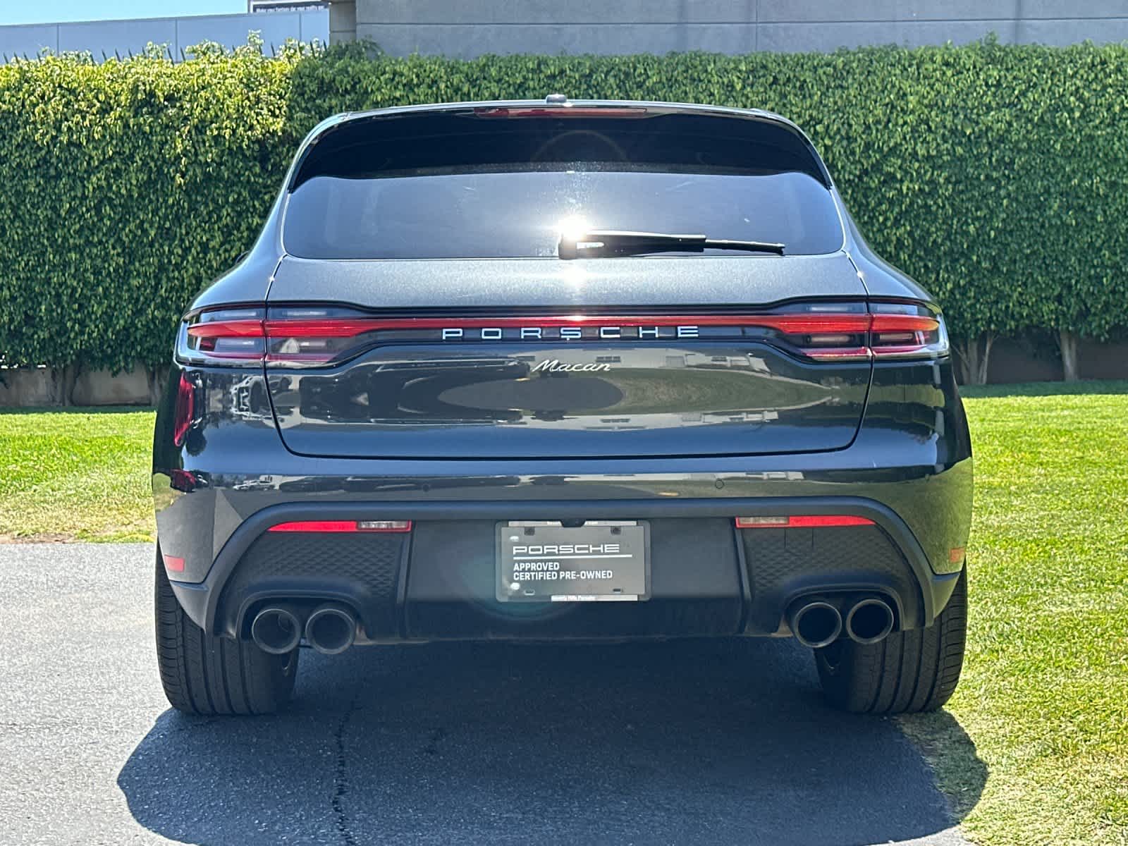 Thumbnail: 2025 Porsche Macan - 7