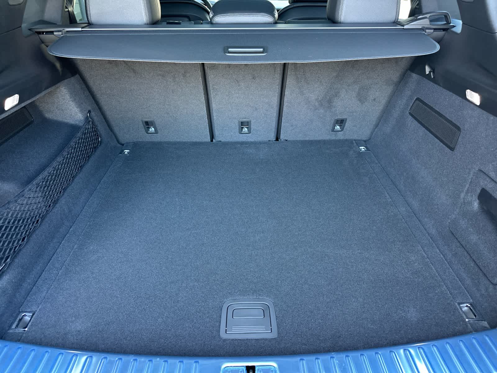 Thumbnail: 2026 Porsche Cayenne - 16