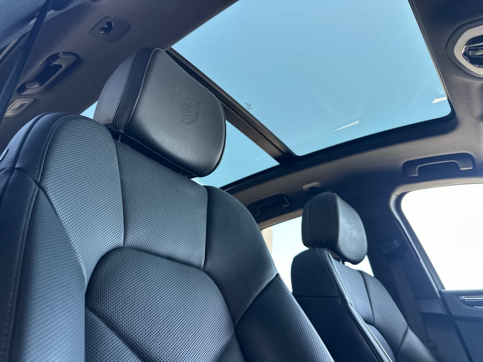 Thumbnail: 2025 Porsche Macan - 18