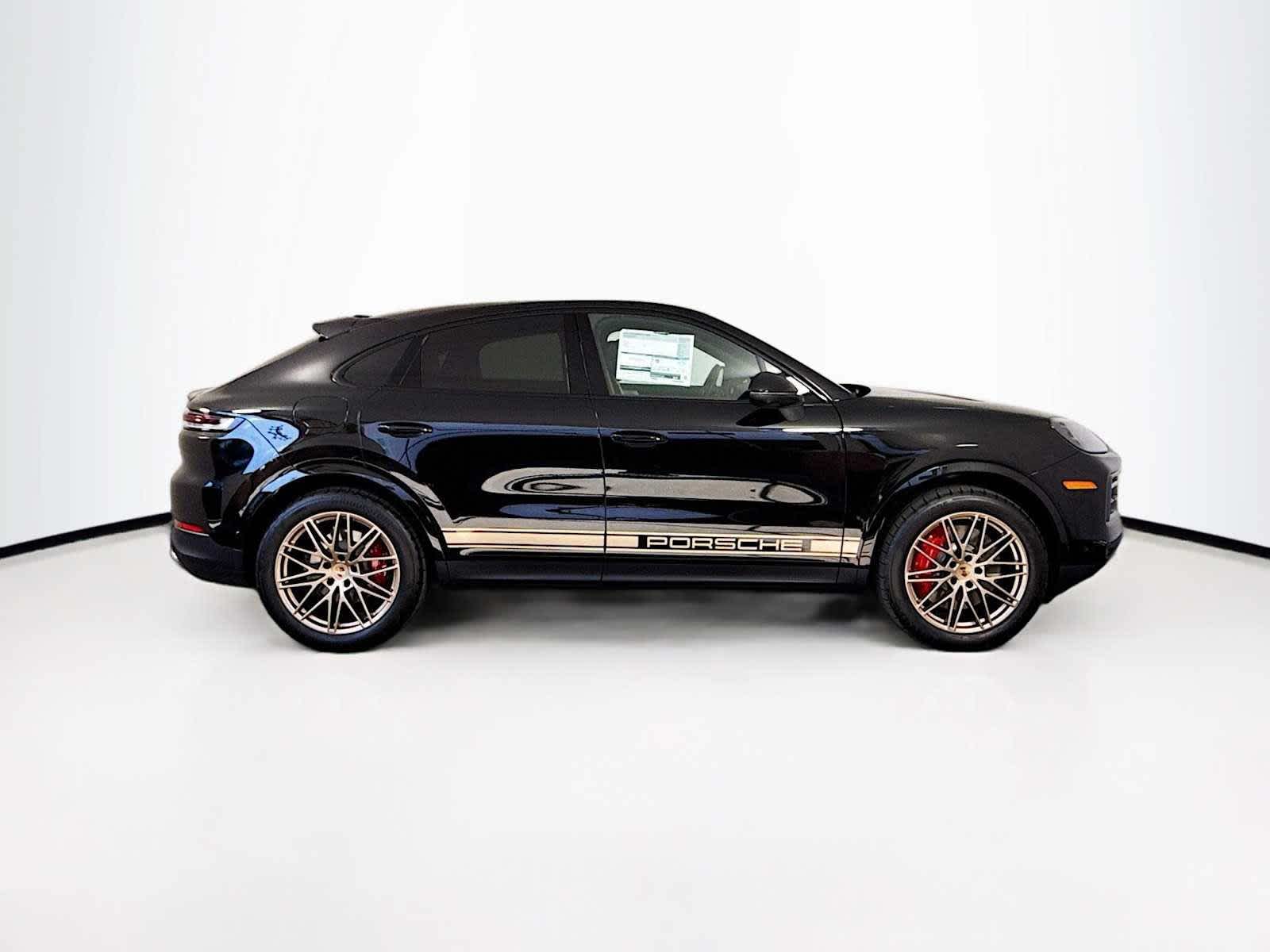 Thumbnail: 2026 Porsche Cayenne - 8