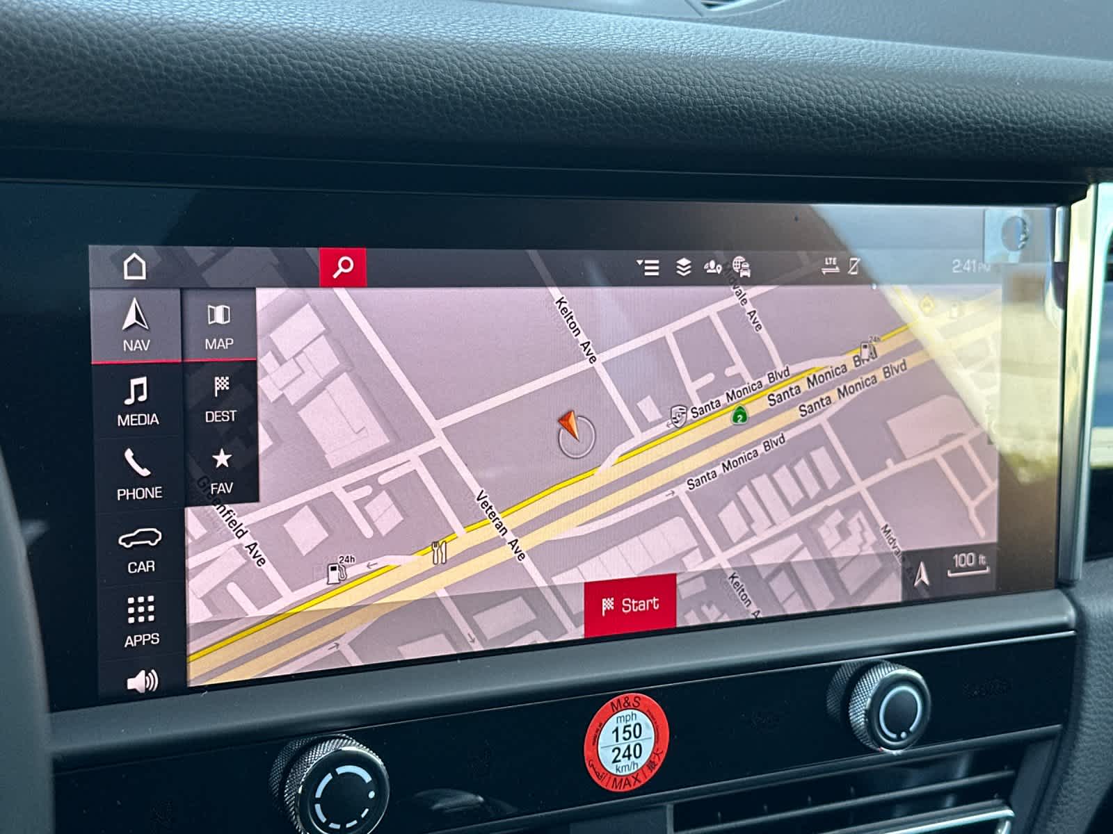 Thumbnail: 2026 Porsche Macan - 22