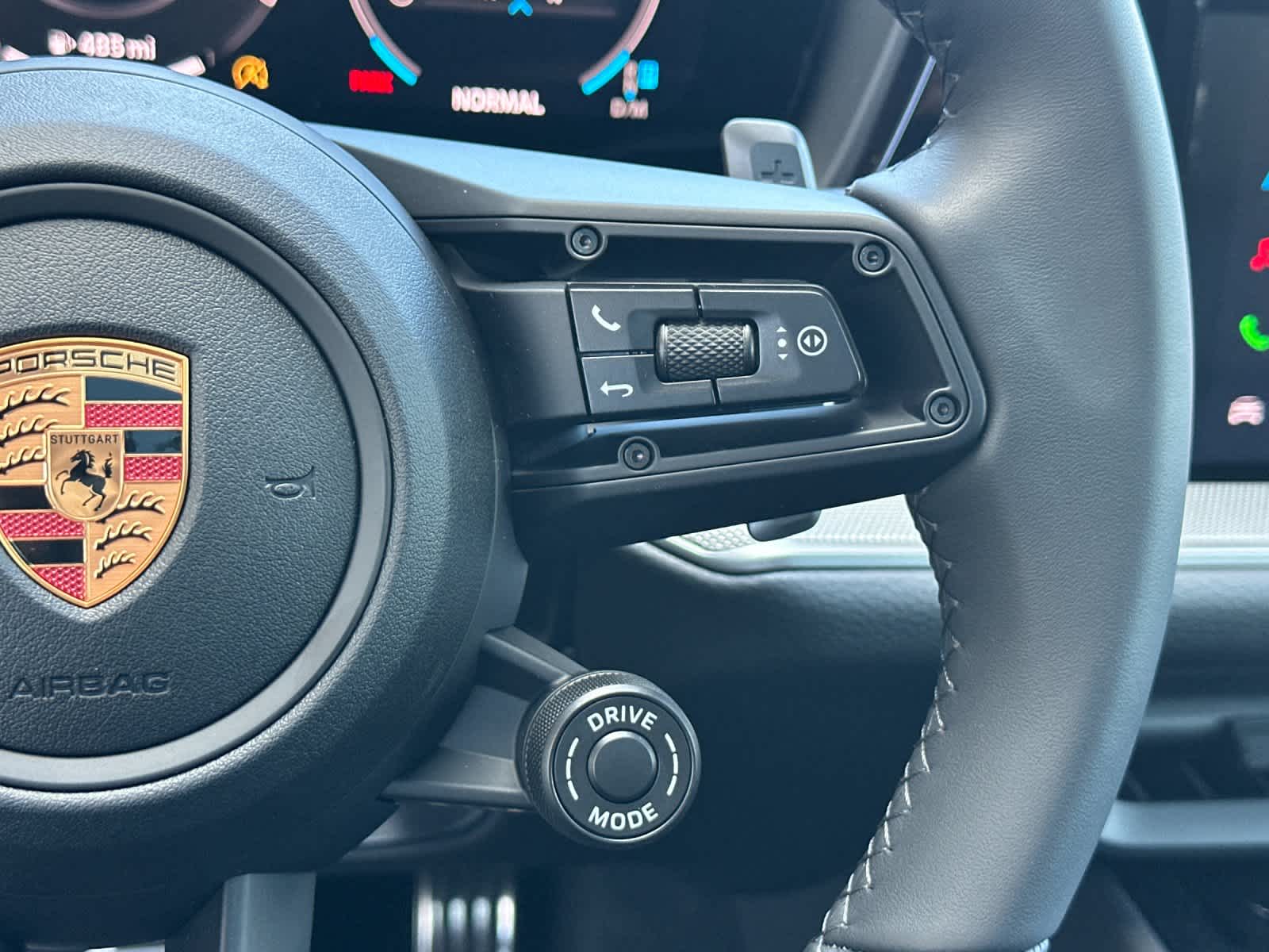 Thumbnail: 2026 Porsche Cayenne - 29