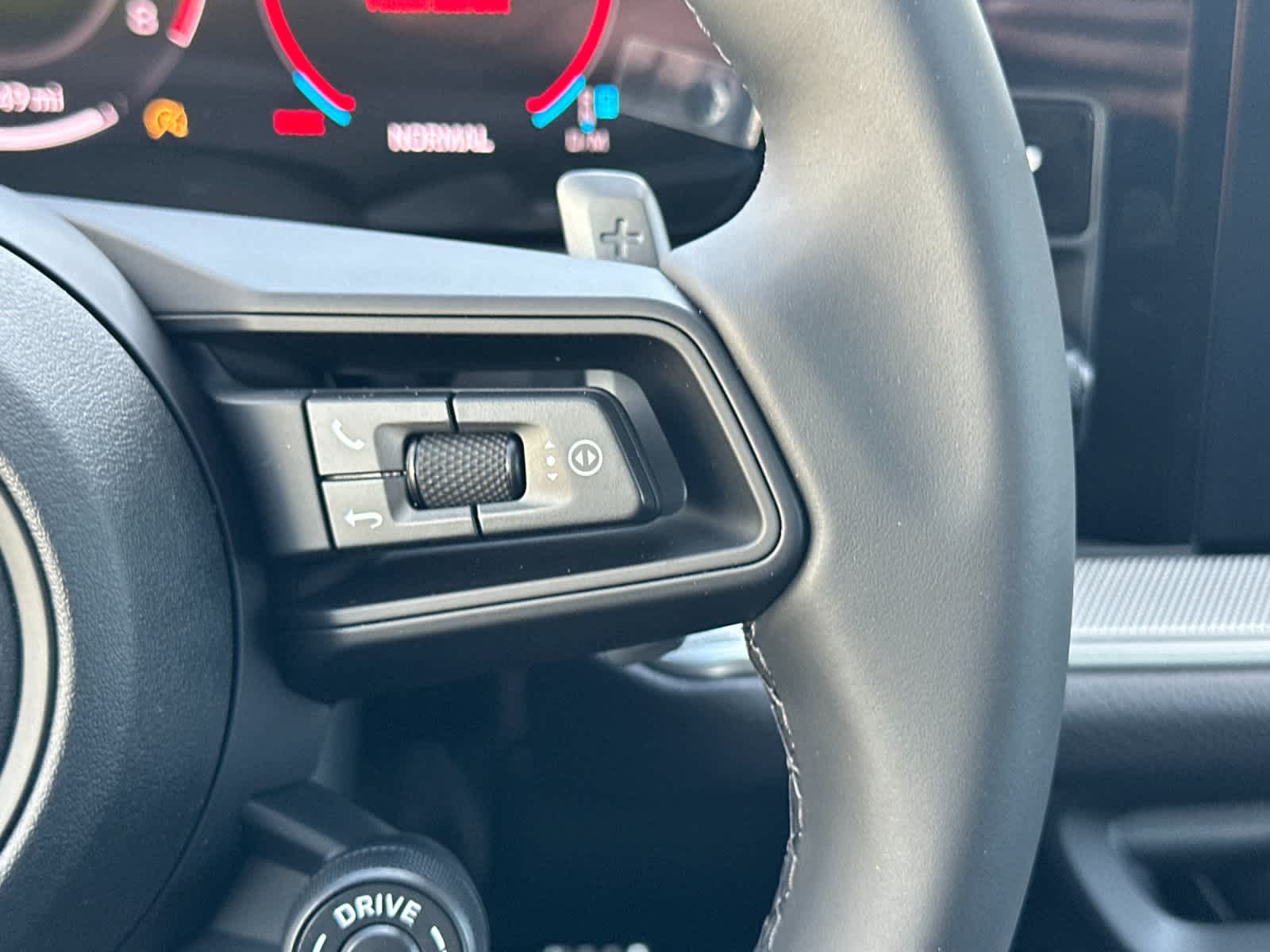 Thumbnail: 2026 Porsche Cayenne - 29