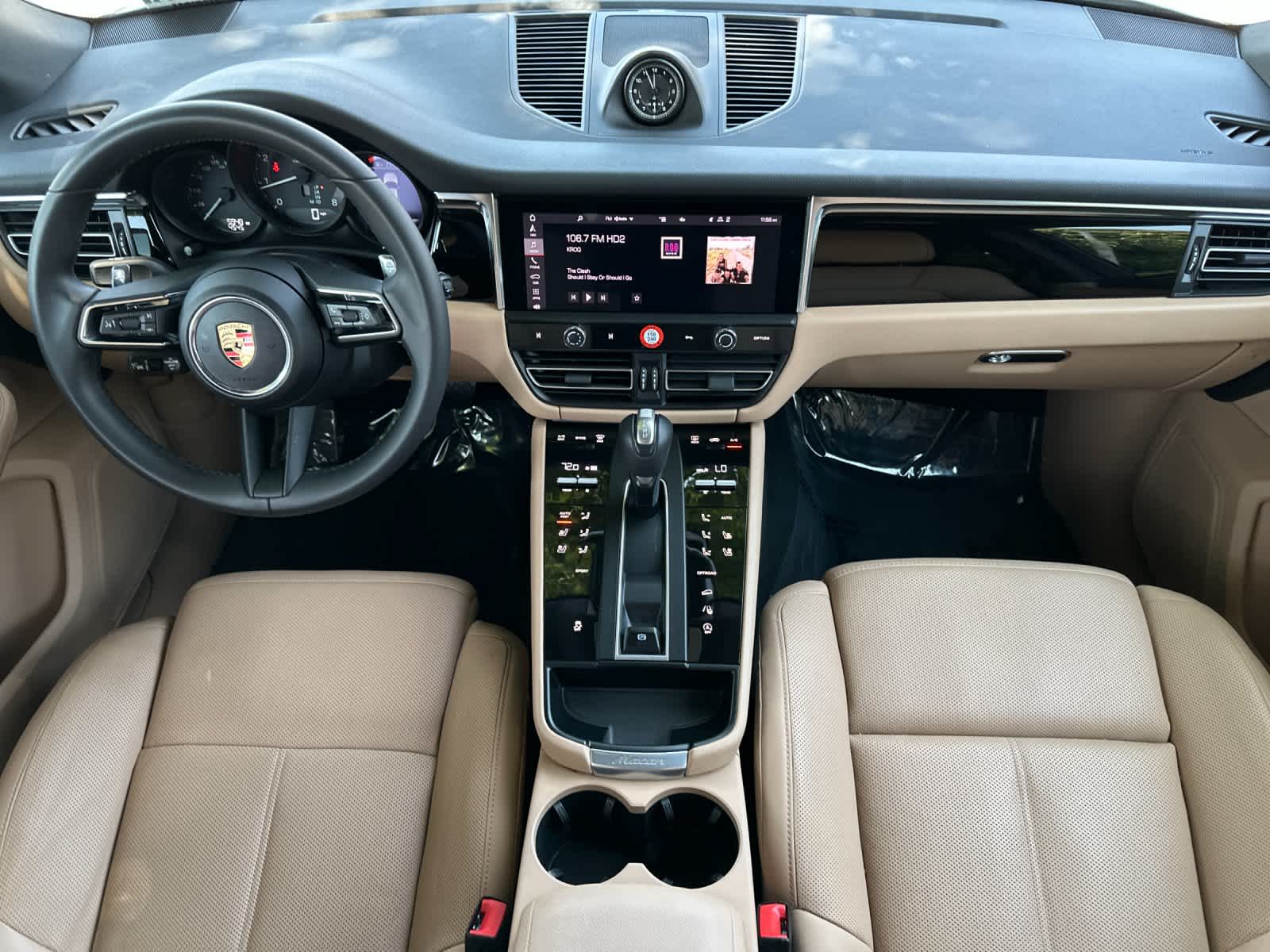 Thumbnail: 2025 Porsche Macan - 5