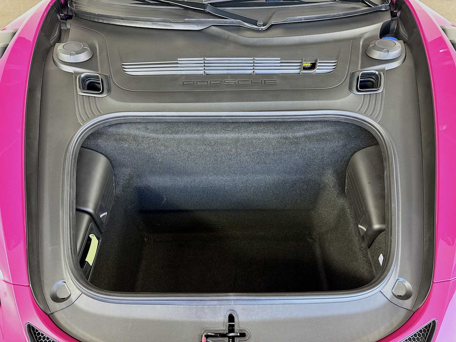 Thumbnail: 2025 Porsche  - 20