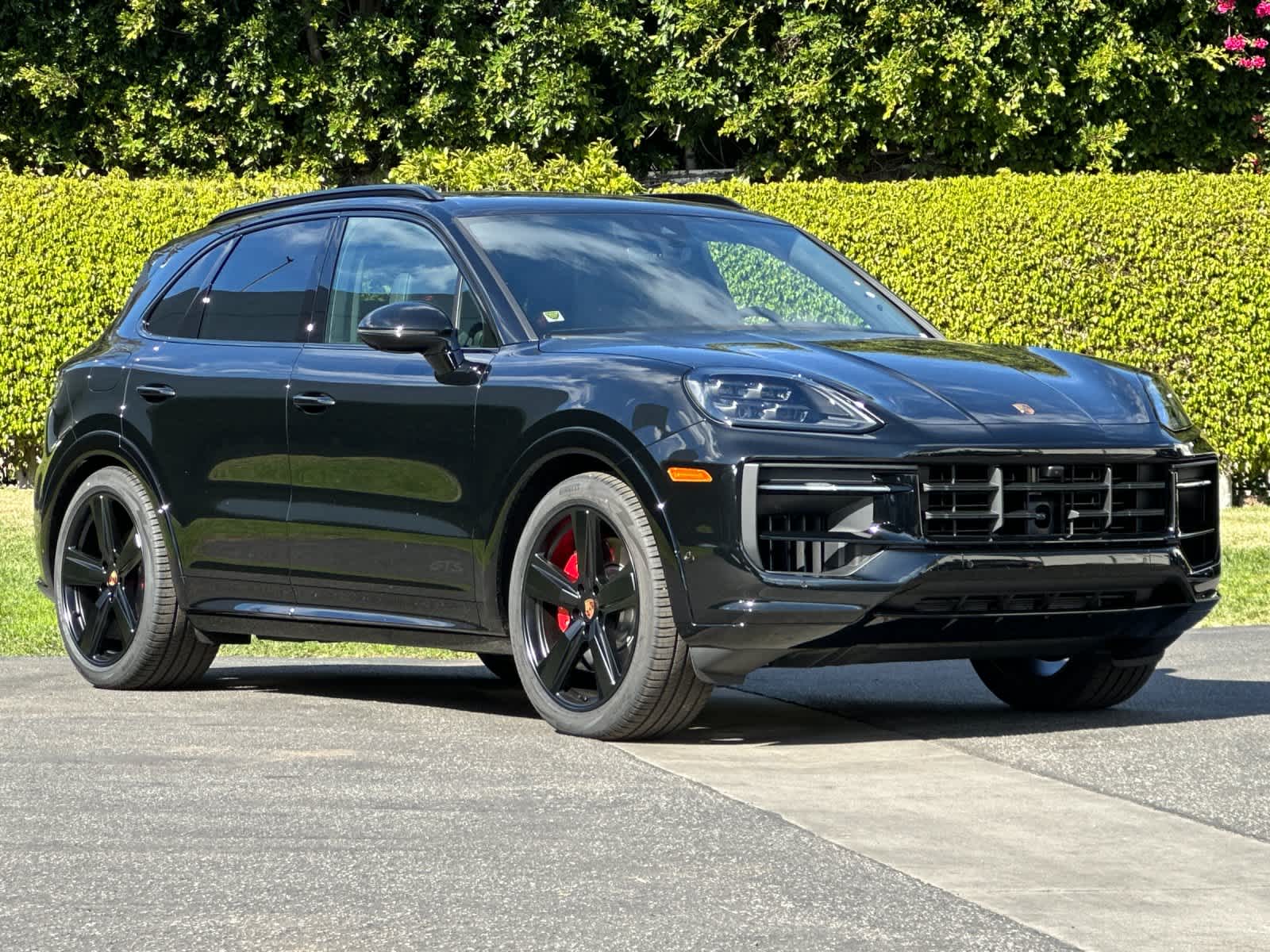 Thumbnail: 2026 Porsche Cayenne - 10
