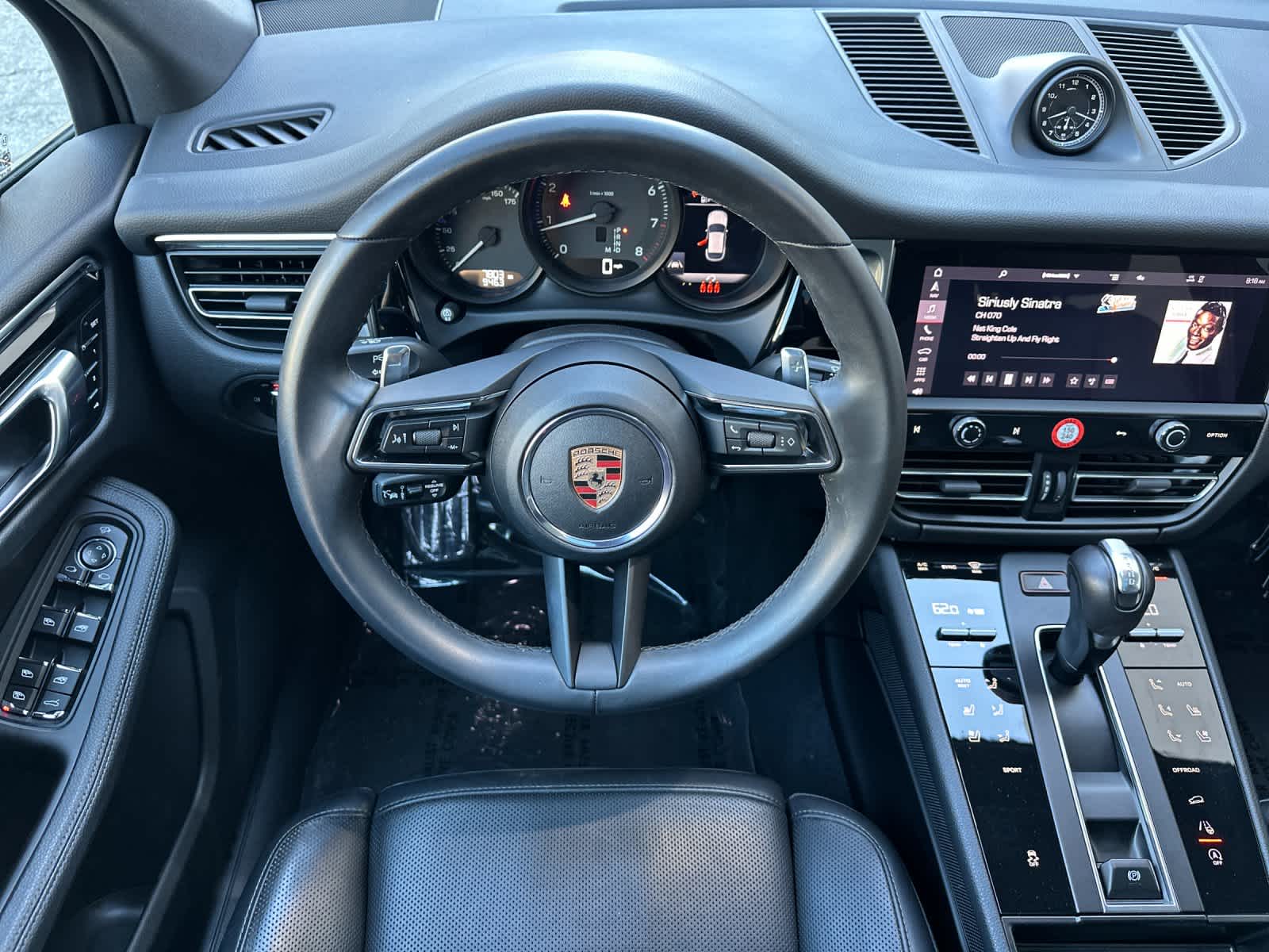 Thumbnail: 2025 Porsche Macan - 15