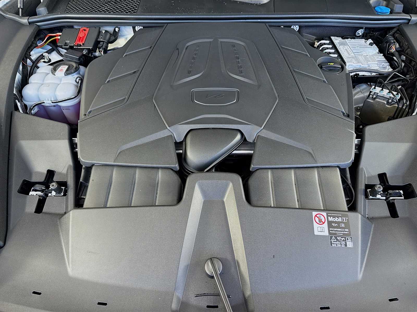 Thumbnail: 2025 Porsche Cayenne - 23