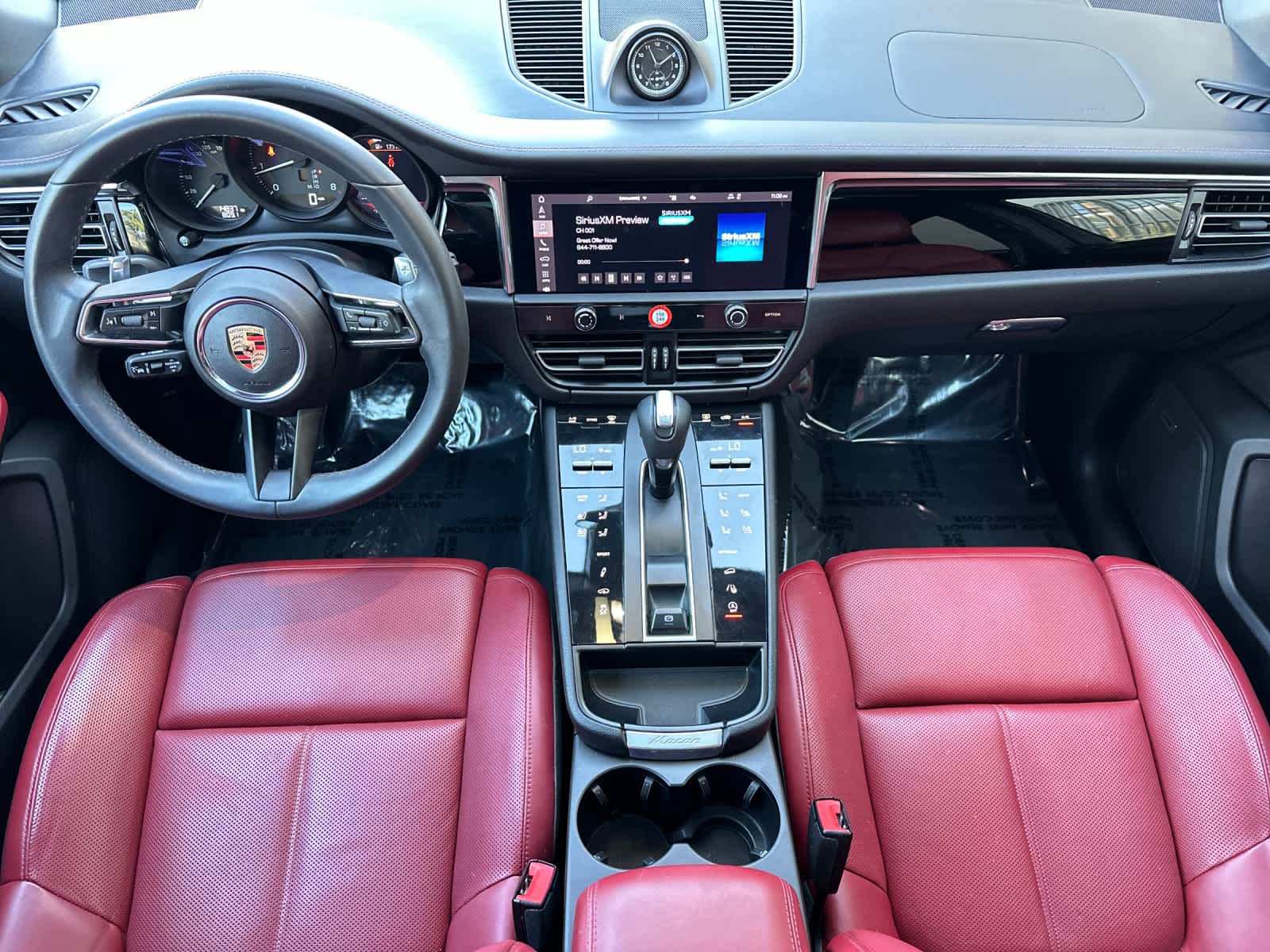 Thumbnail: 2025 Porsche Macan - 6