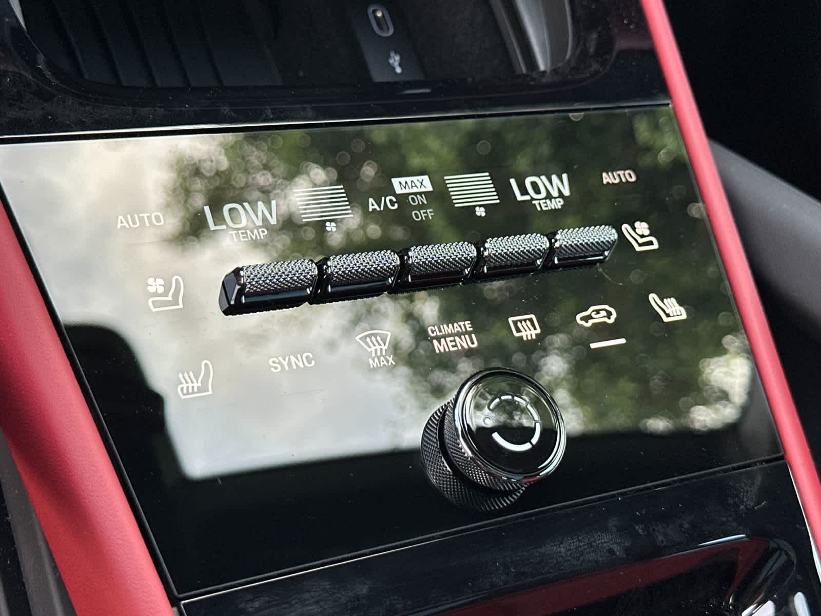 Thumbnail: 2026 Porsche Cayenne - 24