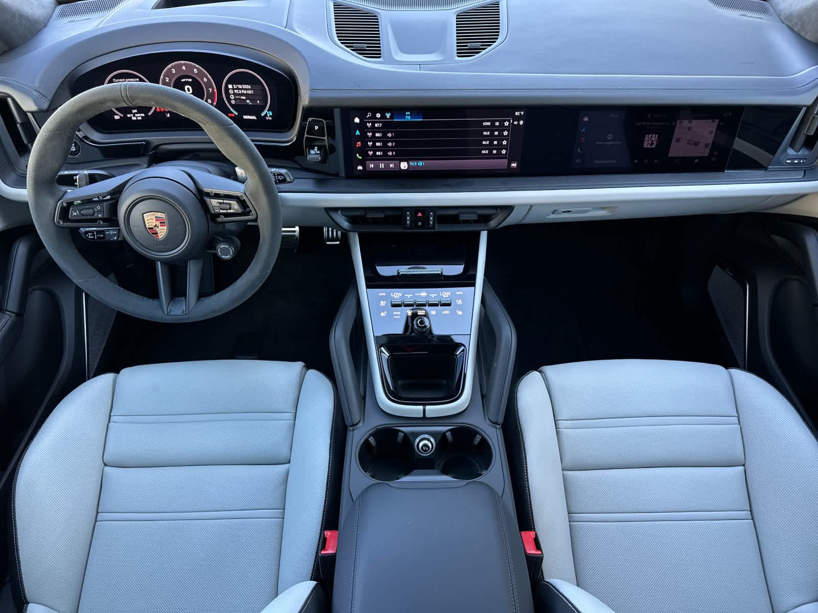 Thumbnail: 2026 Porsche Cayenne - 6