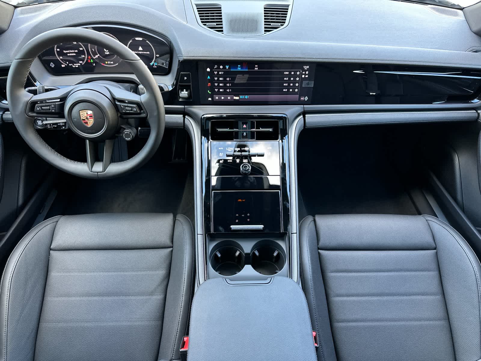 Thumbnail: 2026 Porsche Panamera - 6