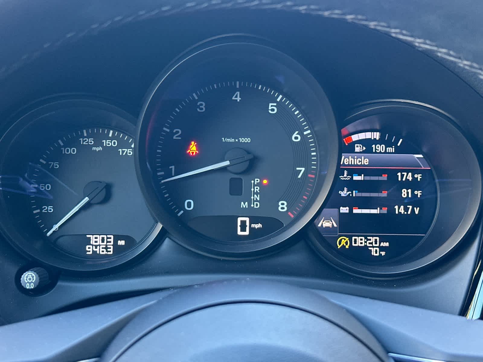 Thumbnail: 2025 Porsche Macan - 28