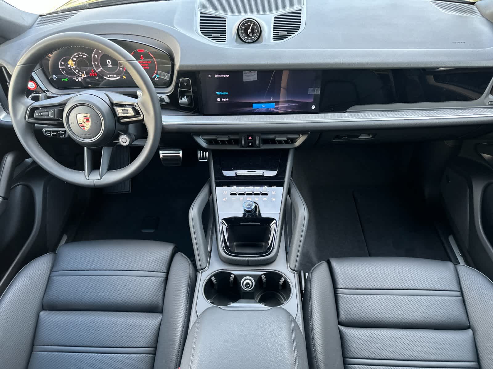 Thumbnail: 2026 Porsche Cayenne - 6