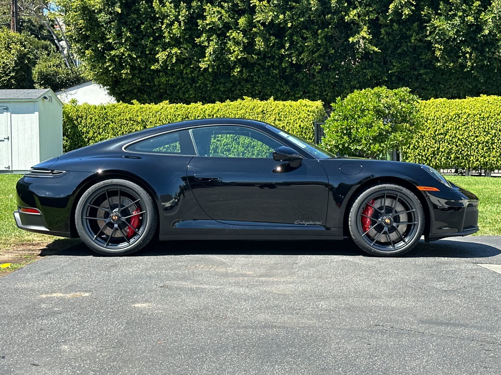 Thumbnail: 2026 Porsche 911 - 8