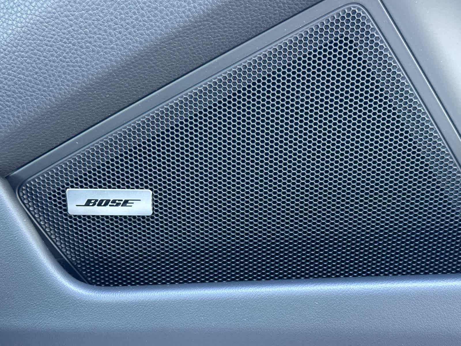 Thumbnail: 2026 Porsche 911 - 15