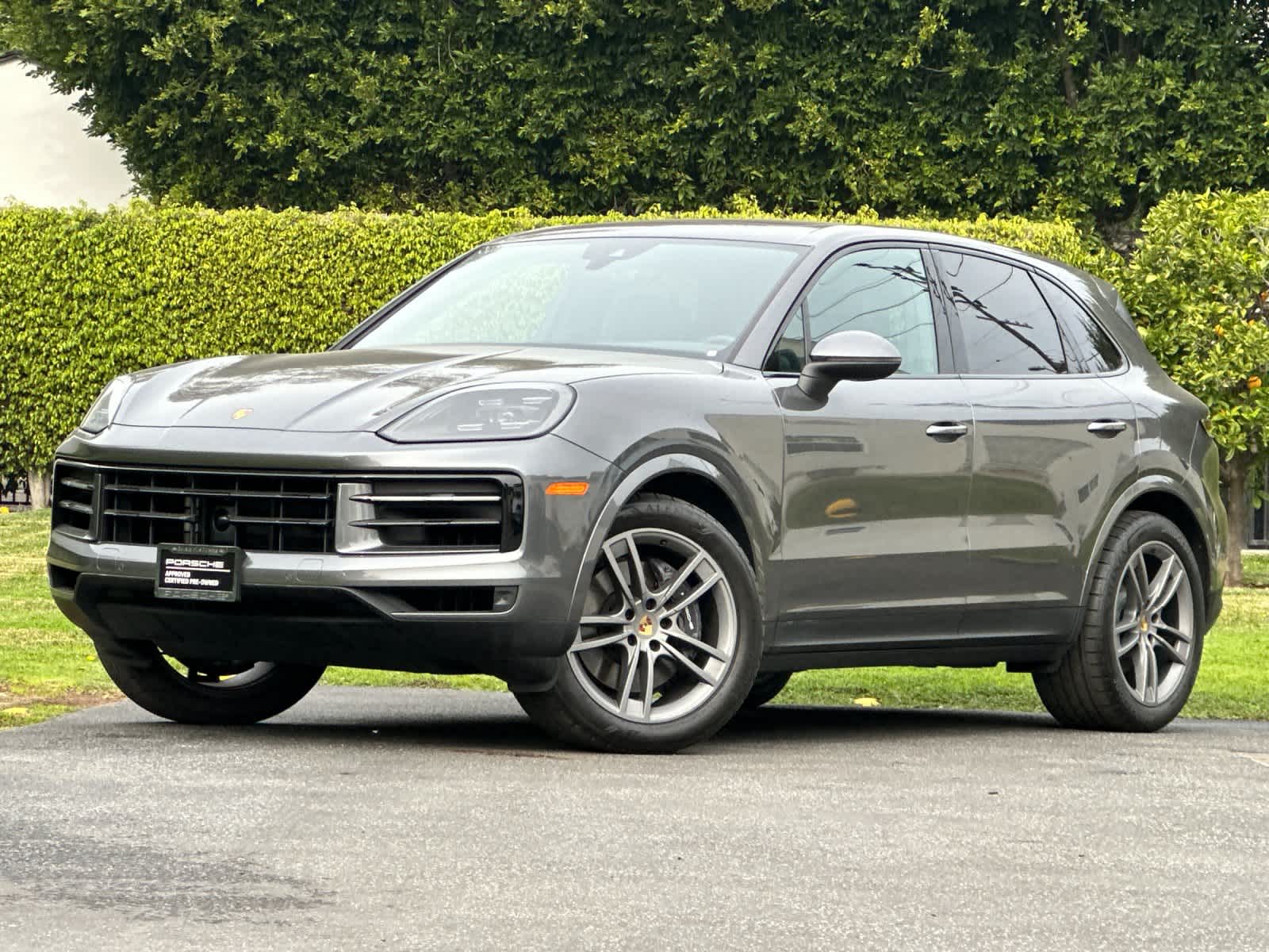 Thumbnail: 2024 Porsche Cayenne - 1
