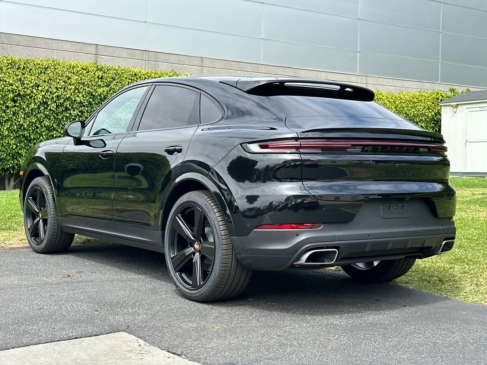Thumbnail: 2026 Porsche Cayenne - 3