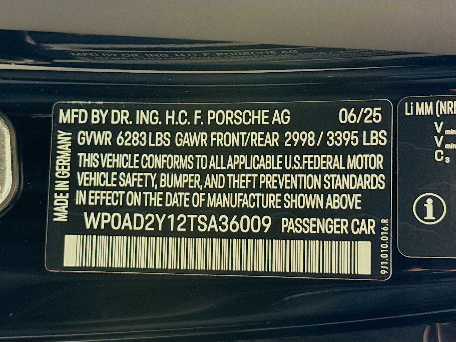 Thumbnail: 2026 Porsche Taycan - 25