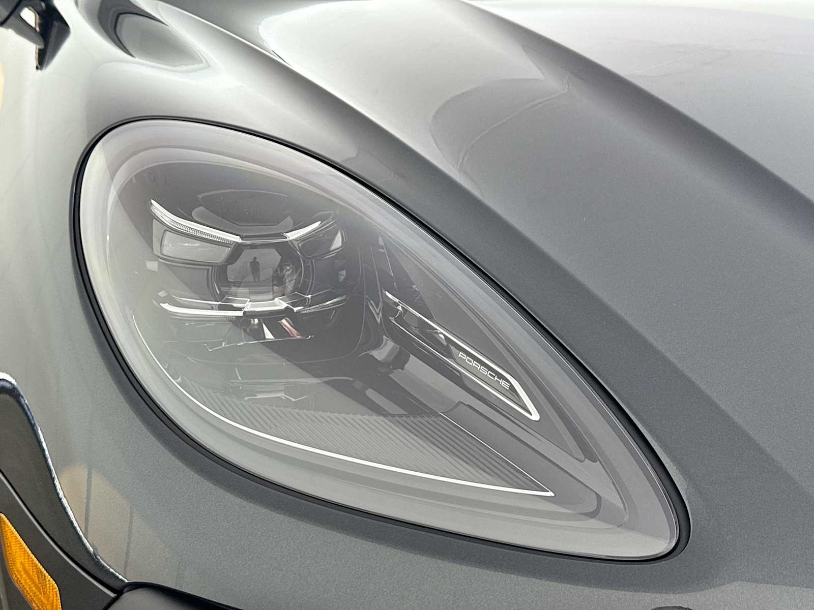 Thumbnail: 2026 Porsche Macan - 28