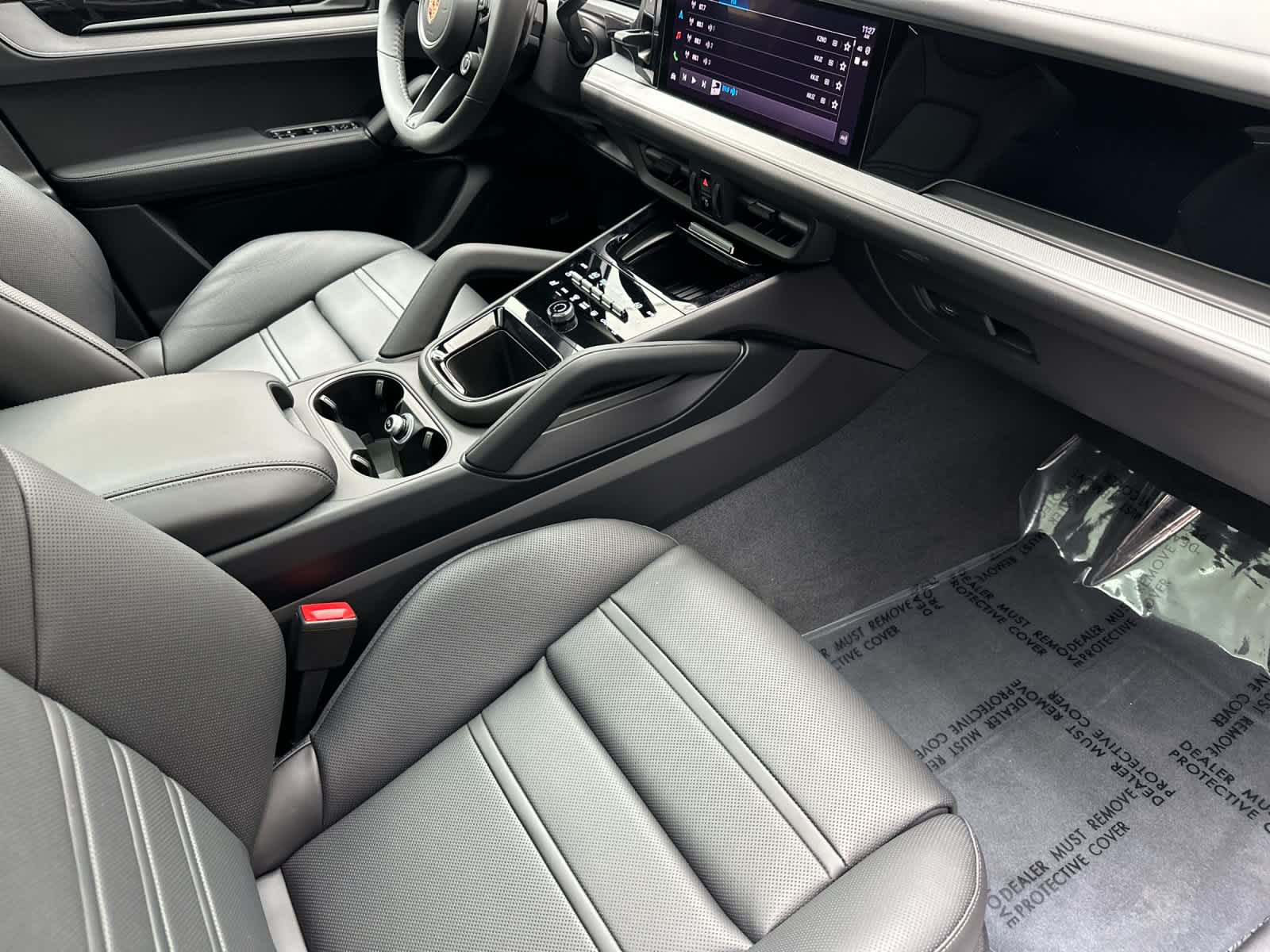 Thumbnail: 2026 Porsche Cayenne - 17